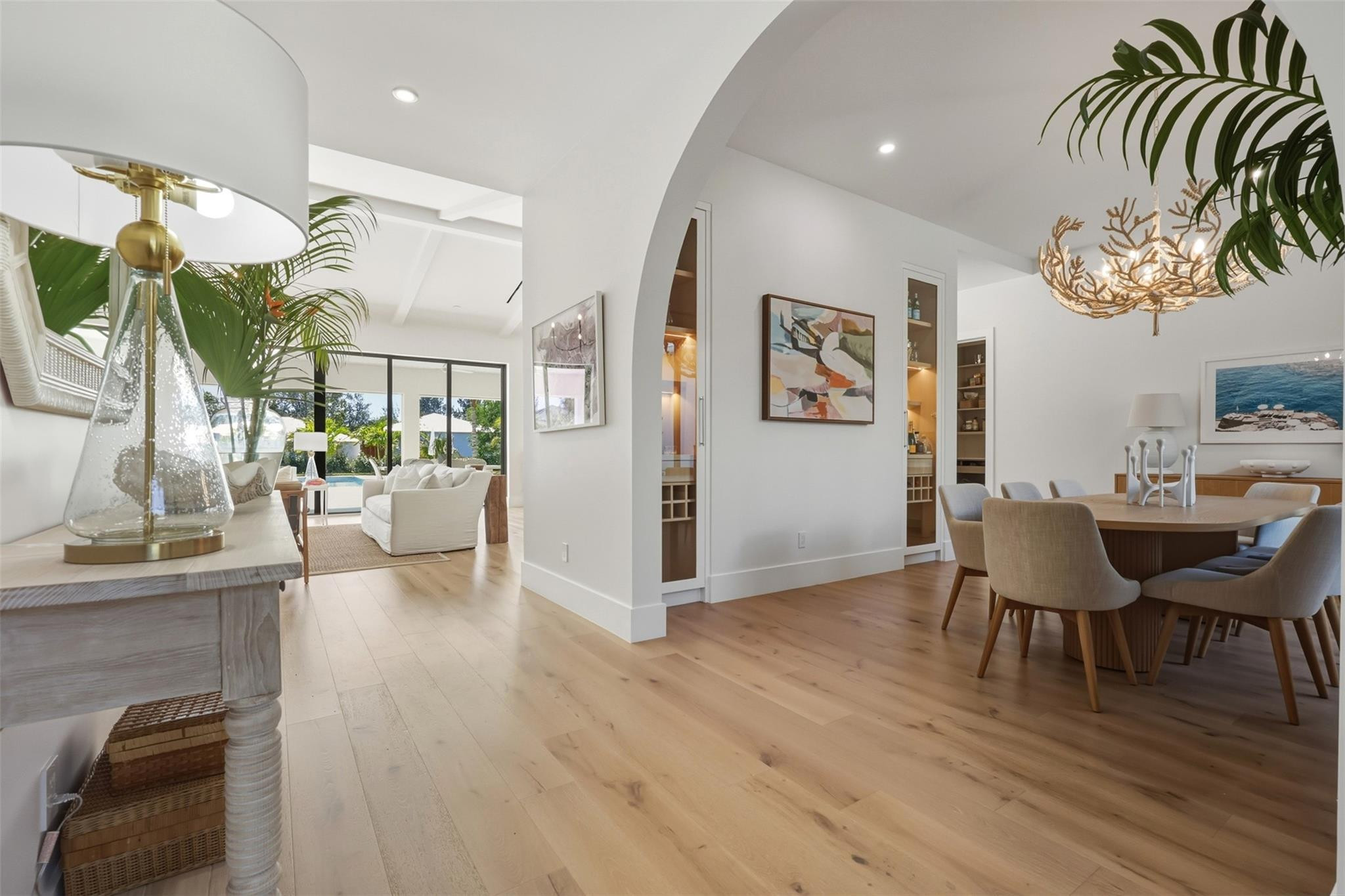 9120 Mockingbird Trail