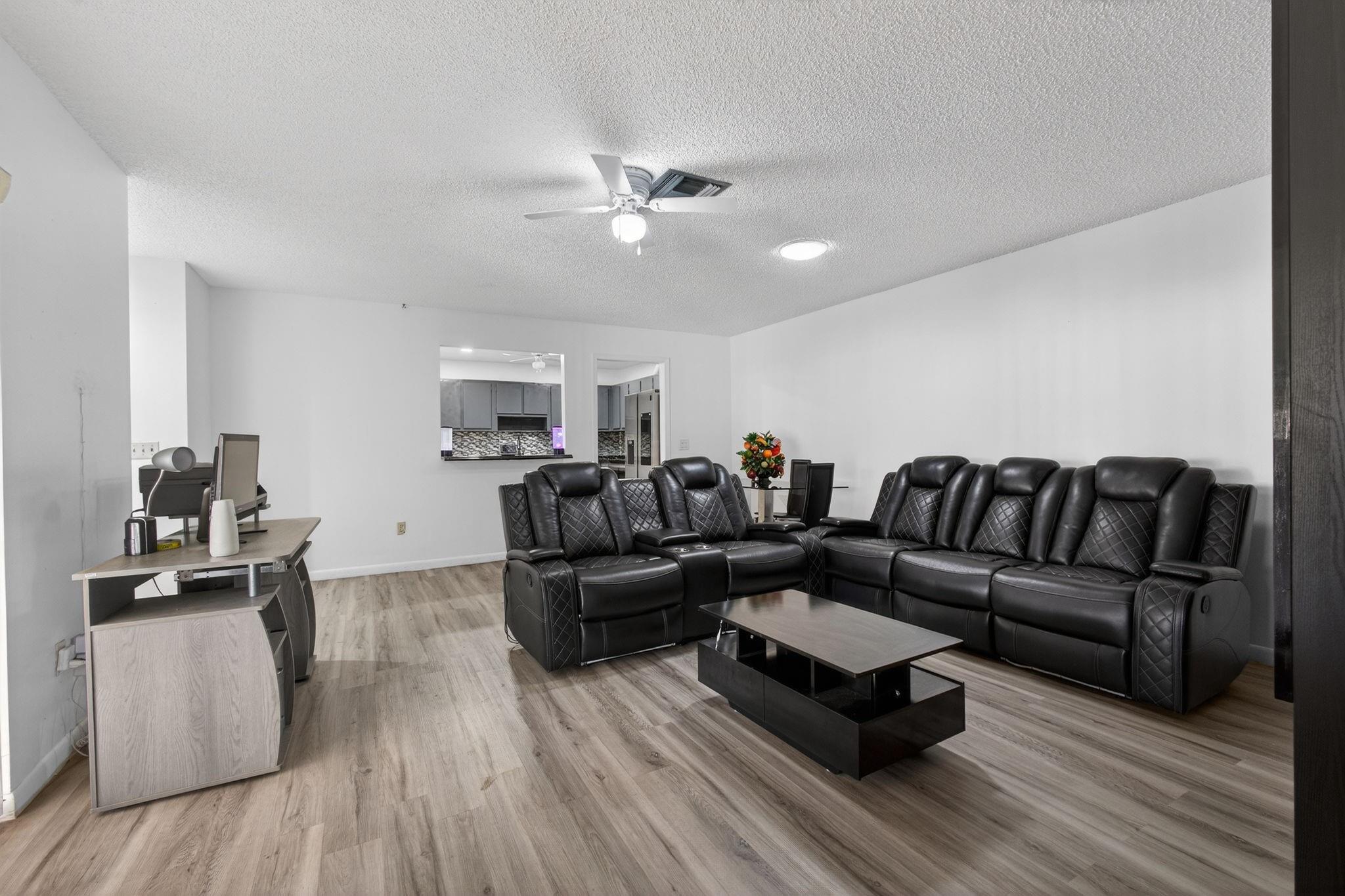 Quadrille - Residential