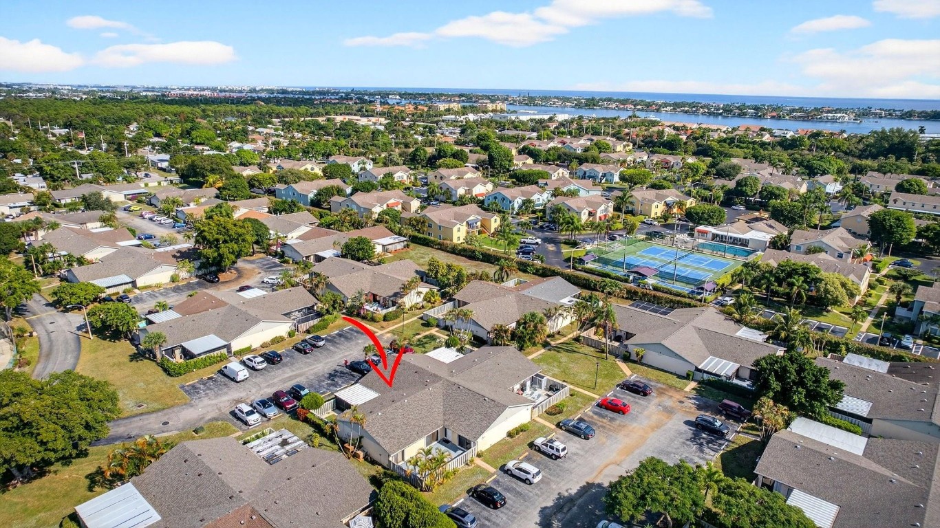 Quadrille - Residential