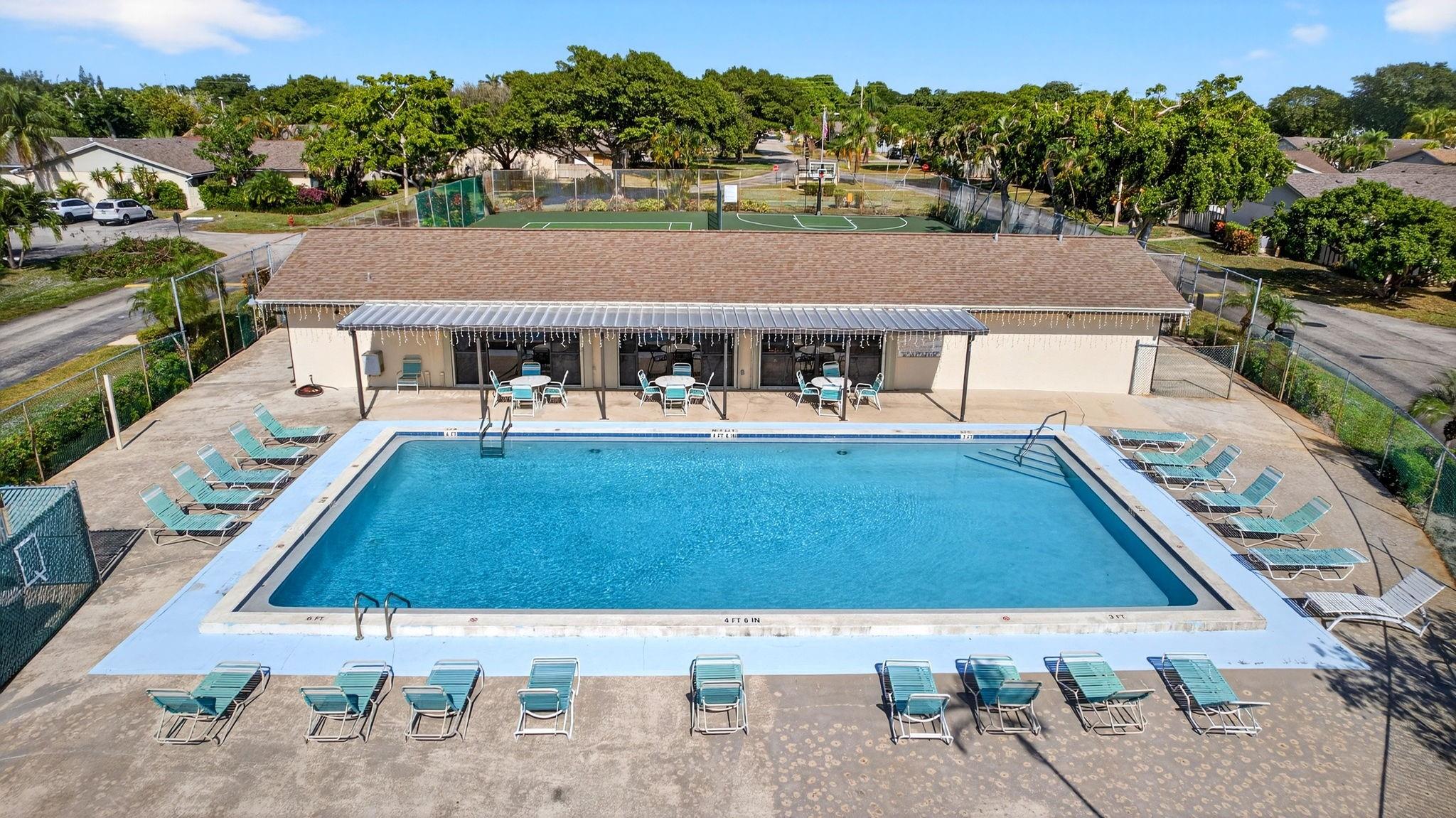 Quadrille - Residential