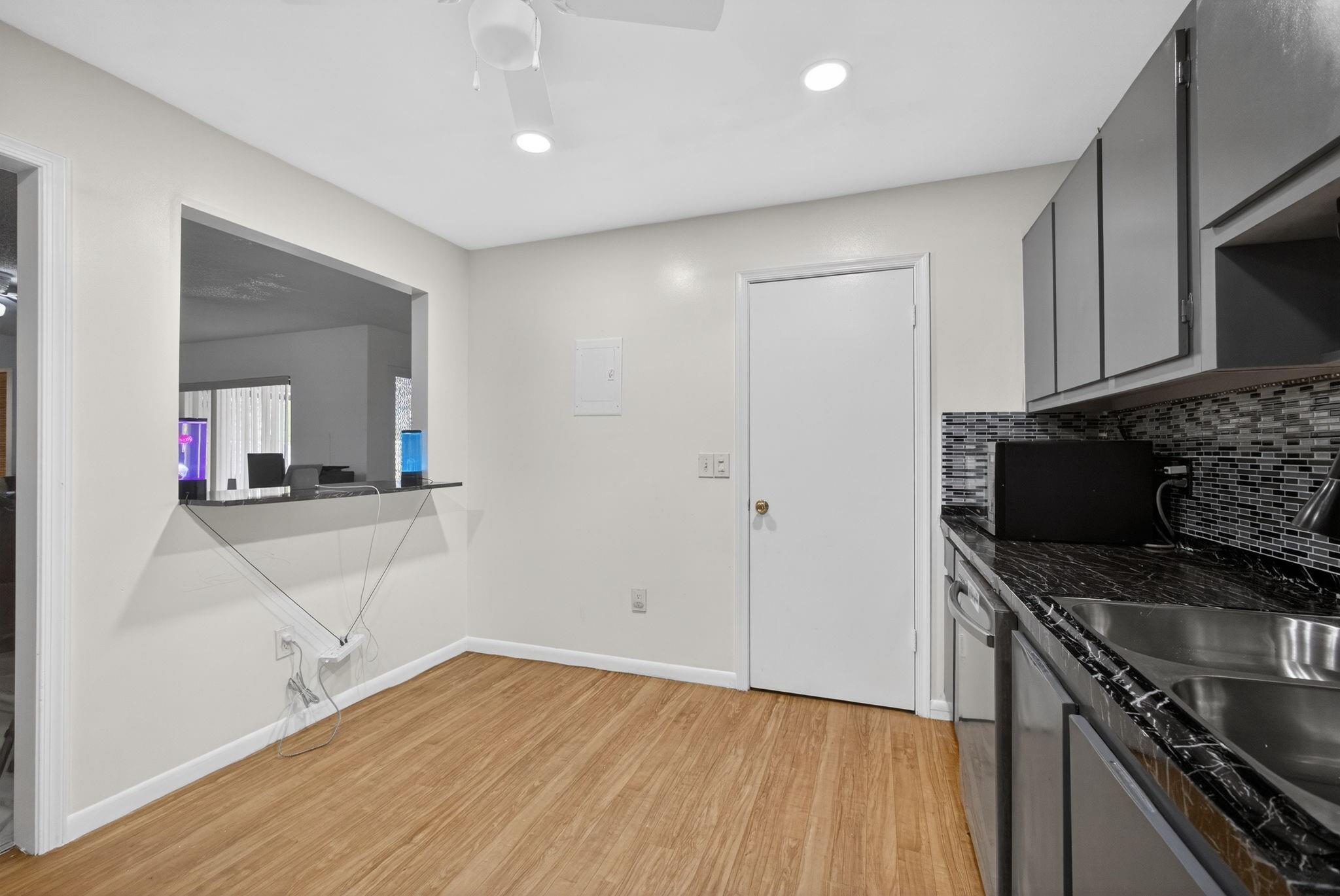 Quadrille - Residential