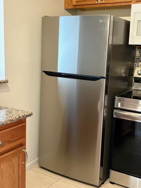 ANDOVER CONDOS - Residential