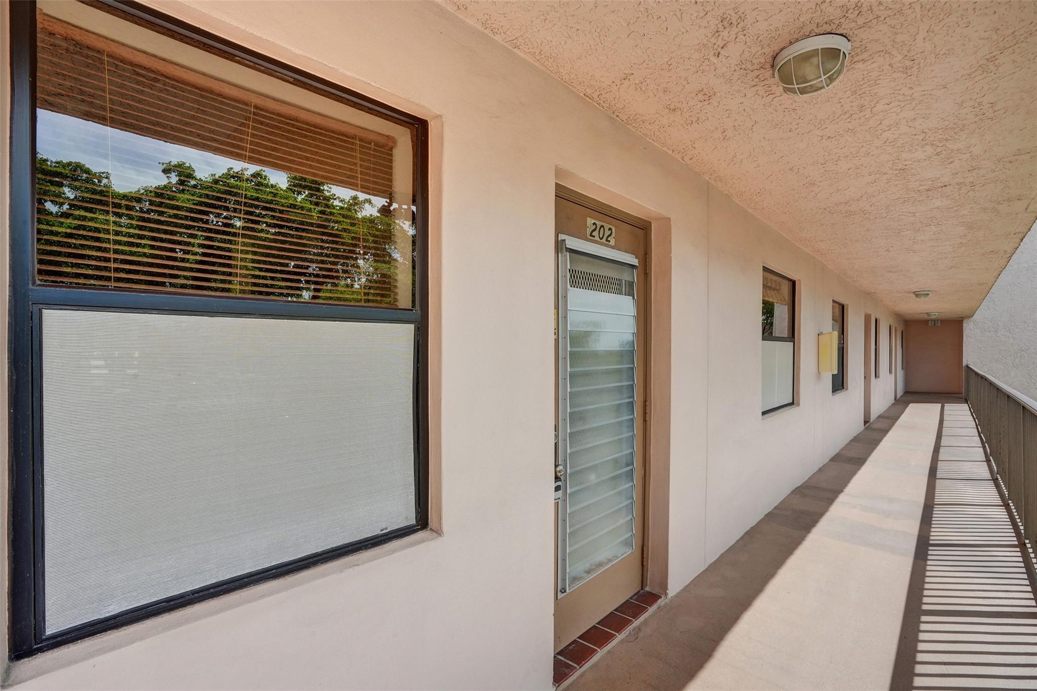10434 Sunrise Lakes Blvd 202