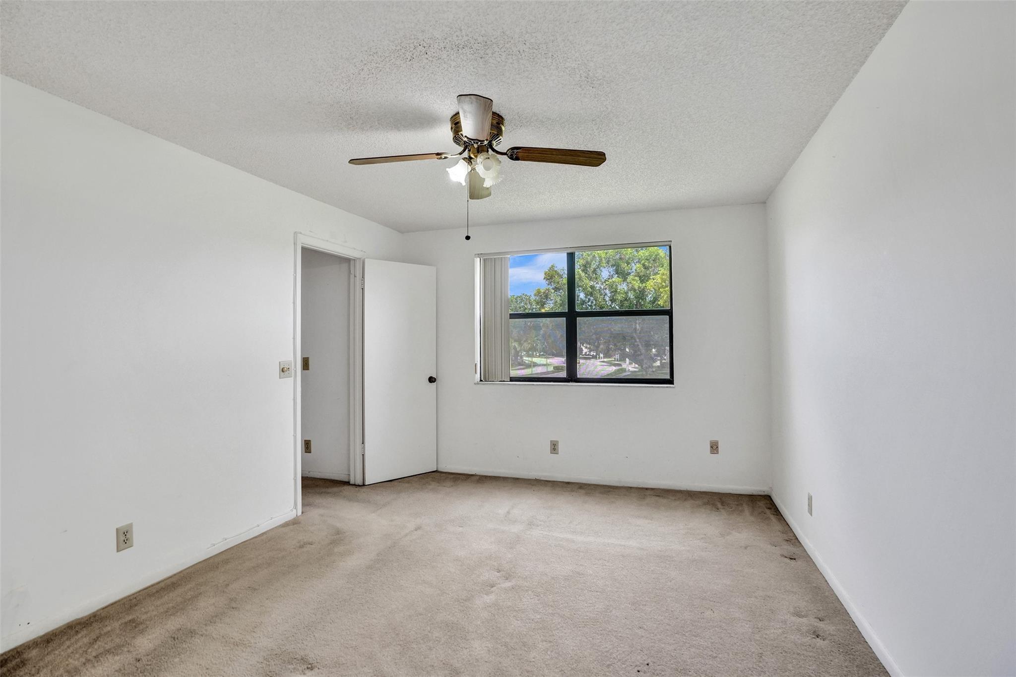 Sunrise Lakes Phase 4 - Residential