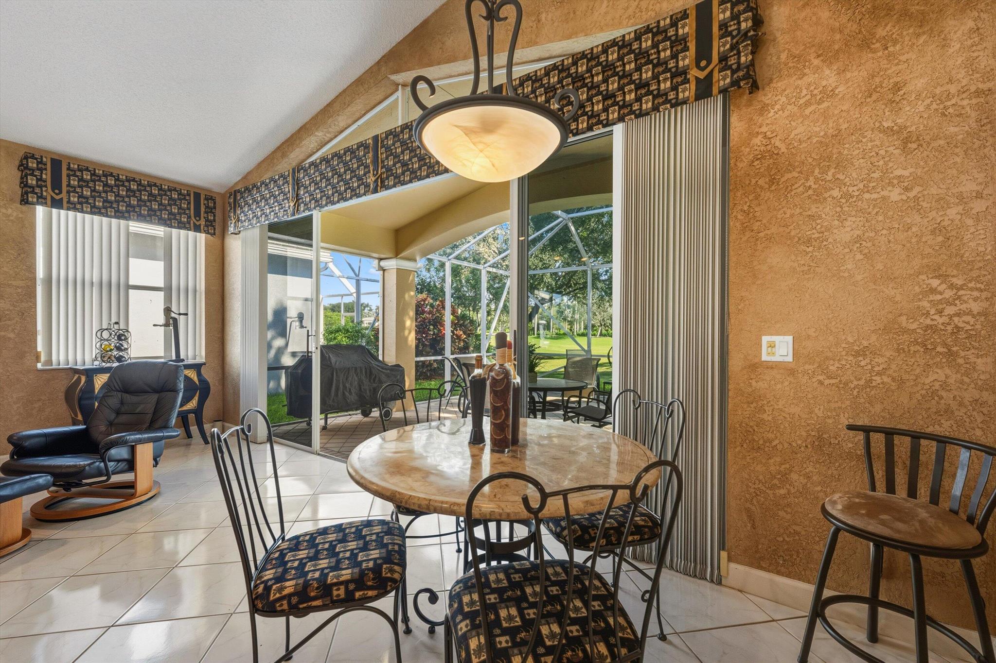 WYCLIFFE TR K - Residential