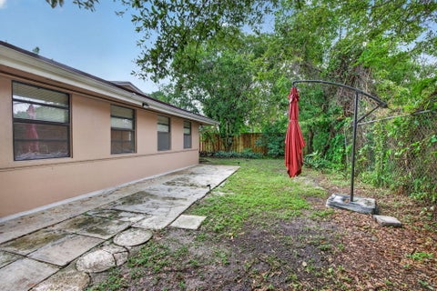 Tiny photo for 167 NW 49TH Avenue, Plantation, FL 33317 (MLS # B26083722)