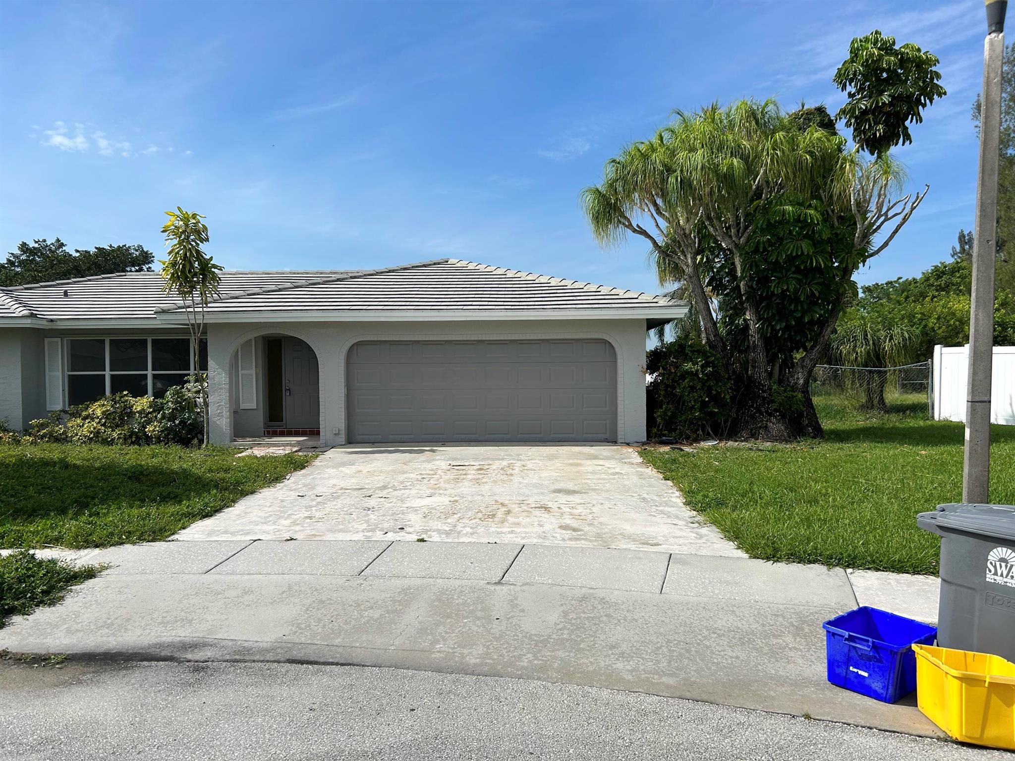 HOLIDAY CITY AT BOCA RATO - Residential Lease