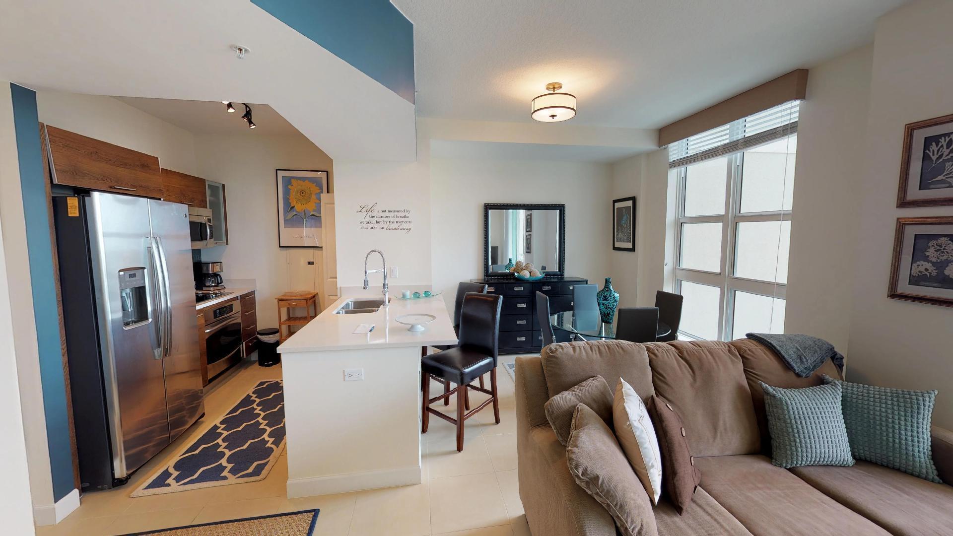 CITY PALMS CONDO - Residential Lease