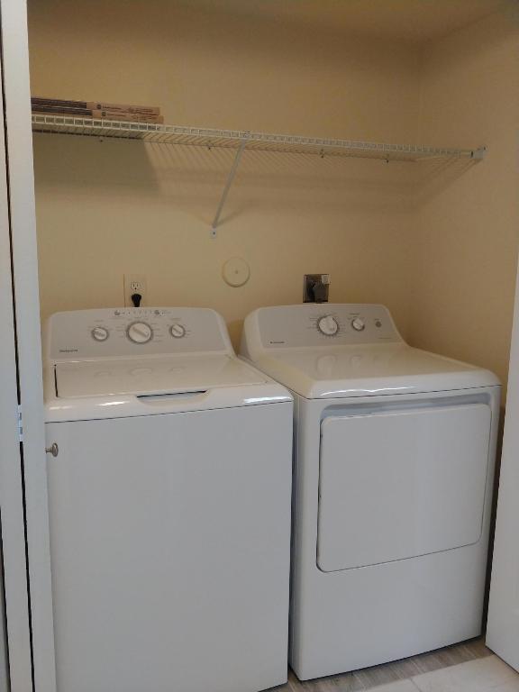 CHASEWOOD OF JUPITER CONDO - Residential Lease