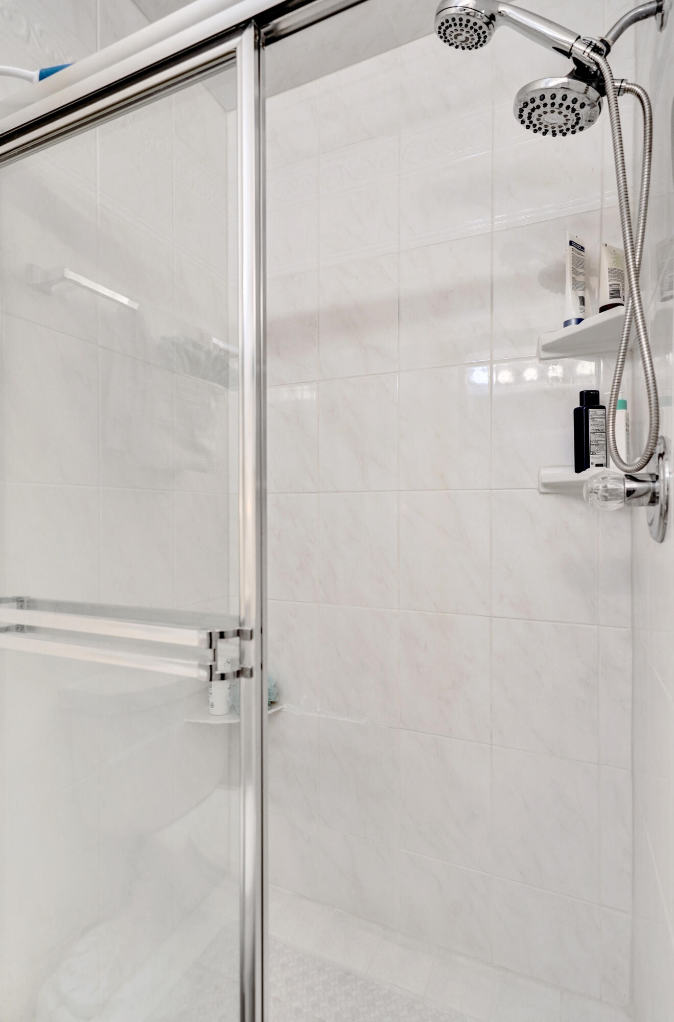 PINE POINT VILLAS CONDO - Residential