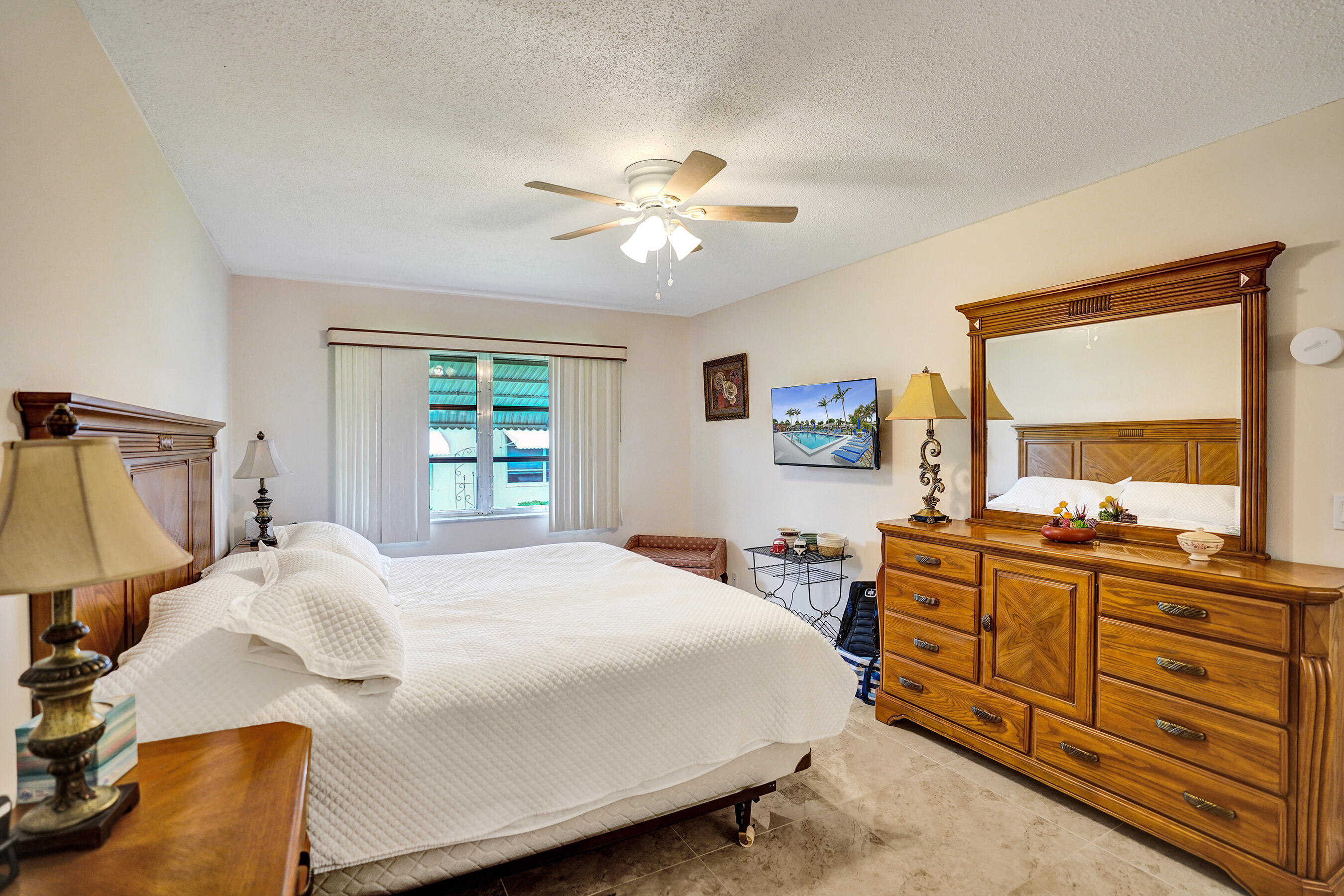 PINE POINT VILLAS CONDO - Residential