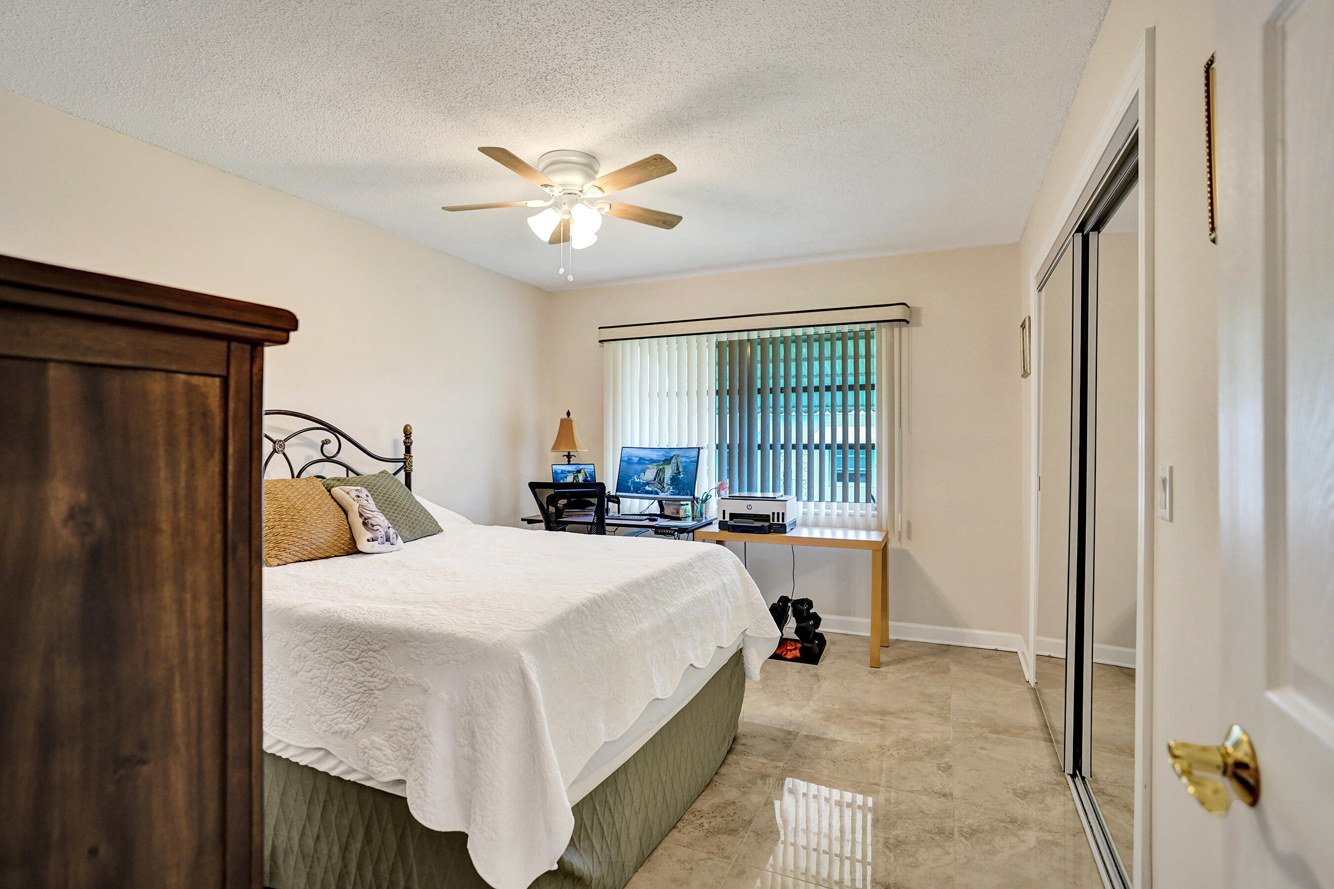 PINE POINT VILLAS CONDO - Residential
