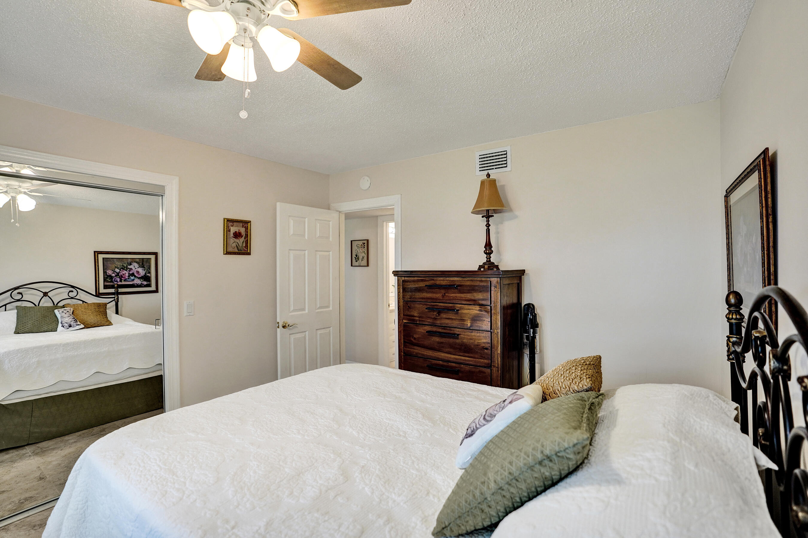 PINE POINT VILLAS CONDO - Residential