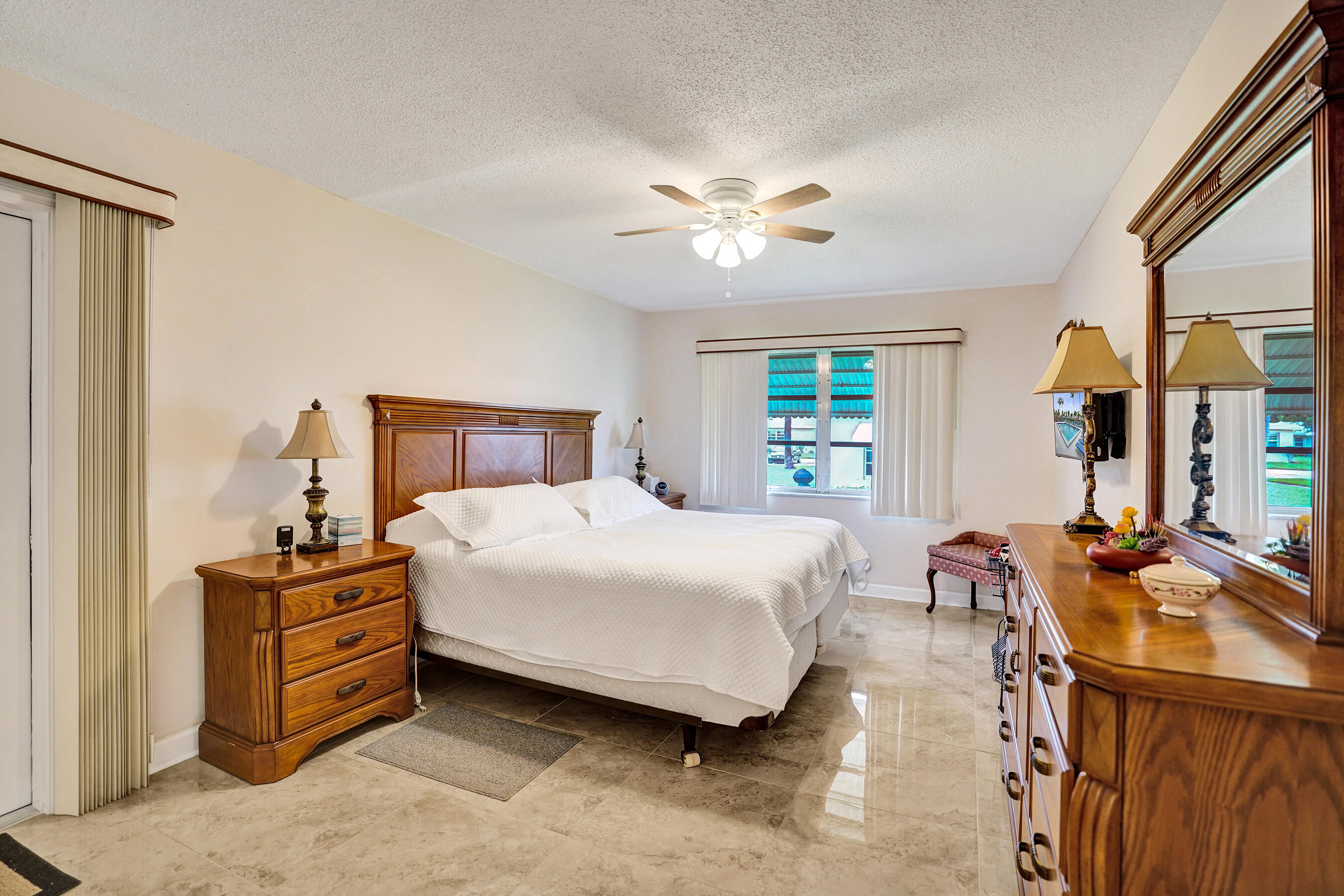 PINE POINT VILLAS CONDO - Residential