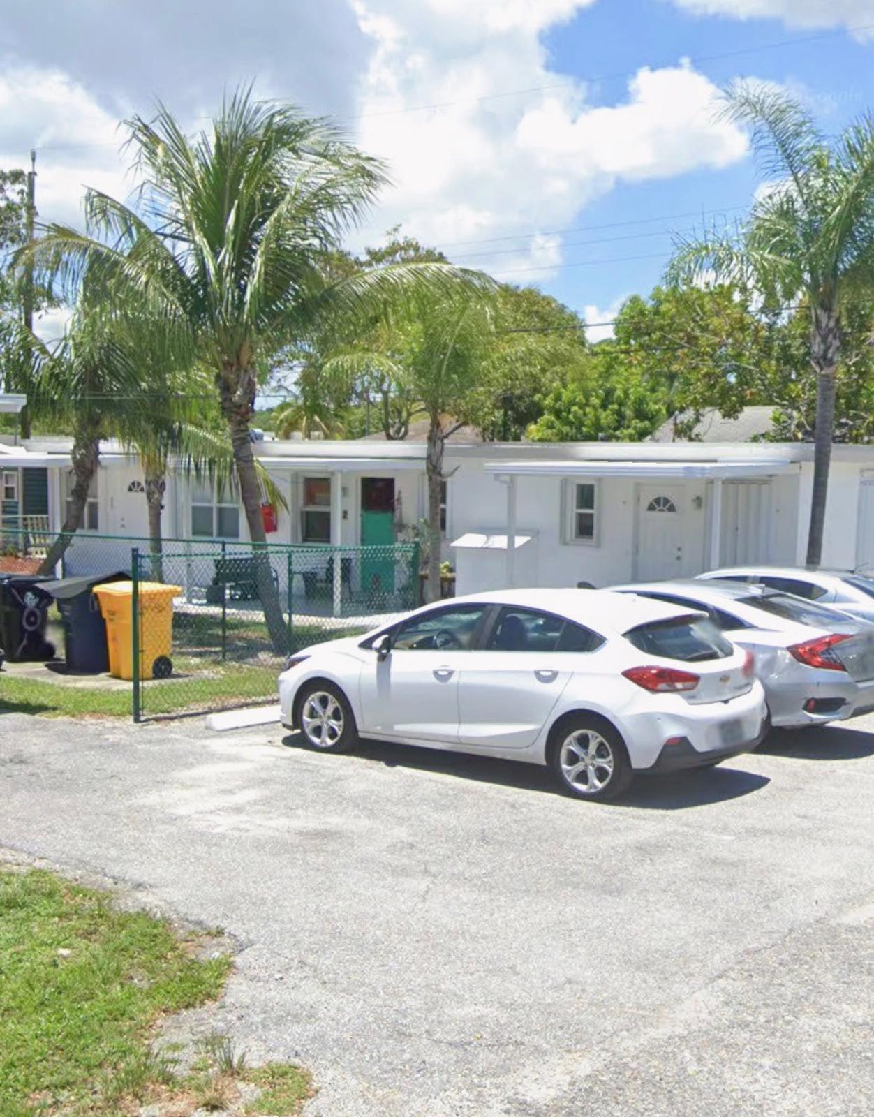 LAKE WORTH TOWN OF - Residential Income