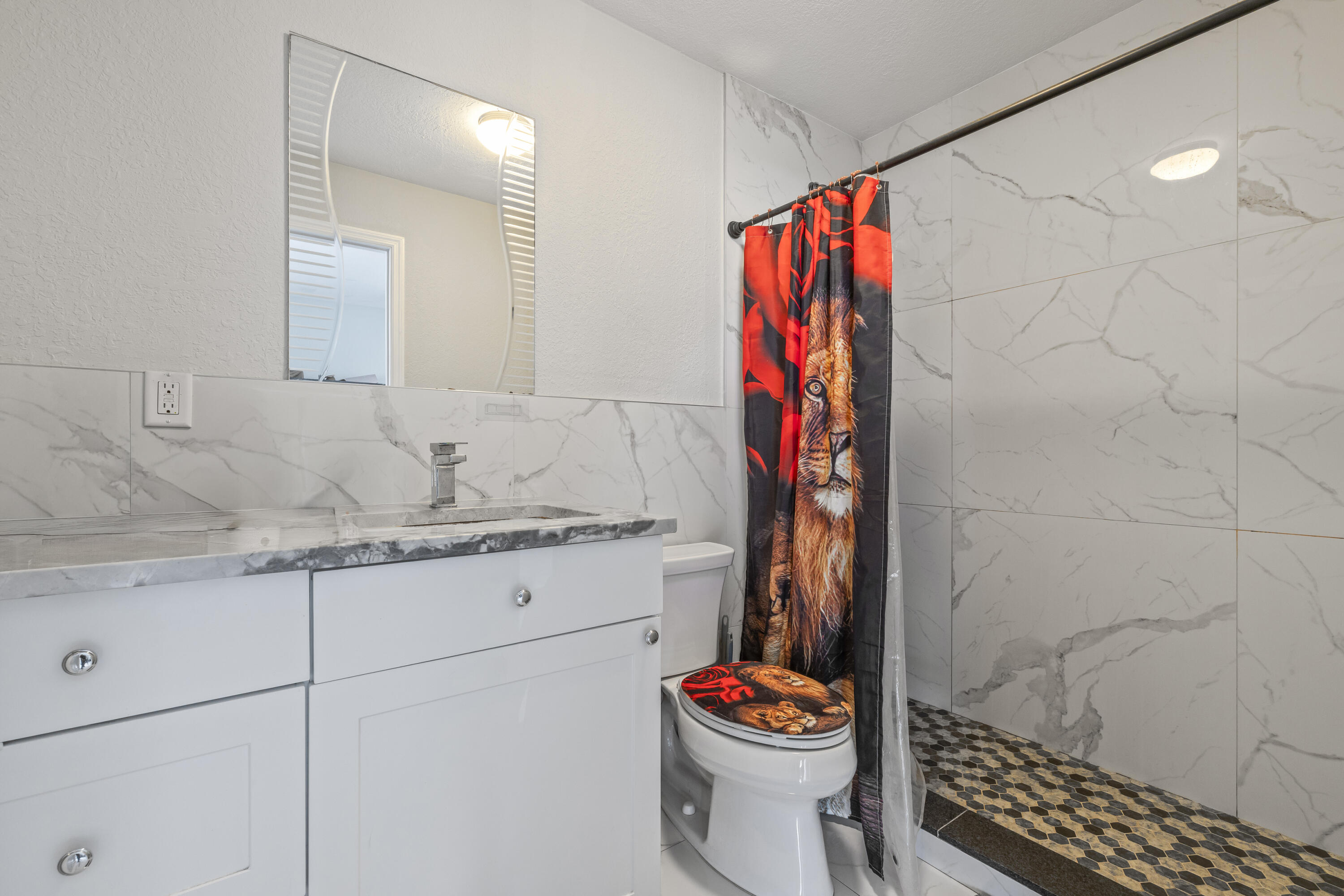 LAKE WORTH TOWN OF - Residential Income