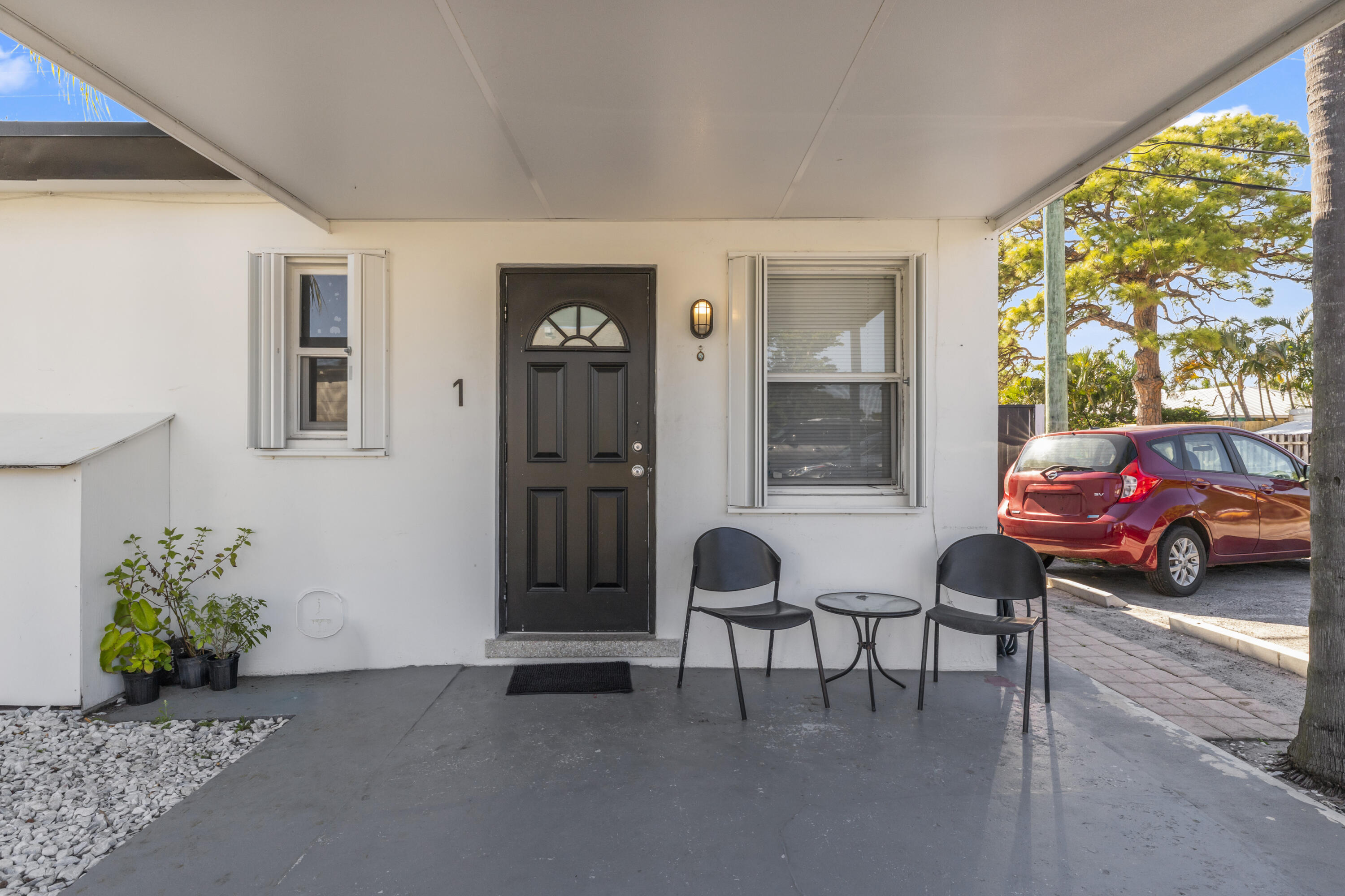 LAKE WORTH TOWN OF - Residential Income