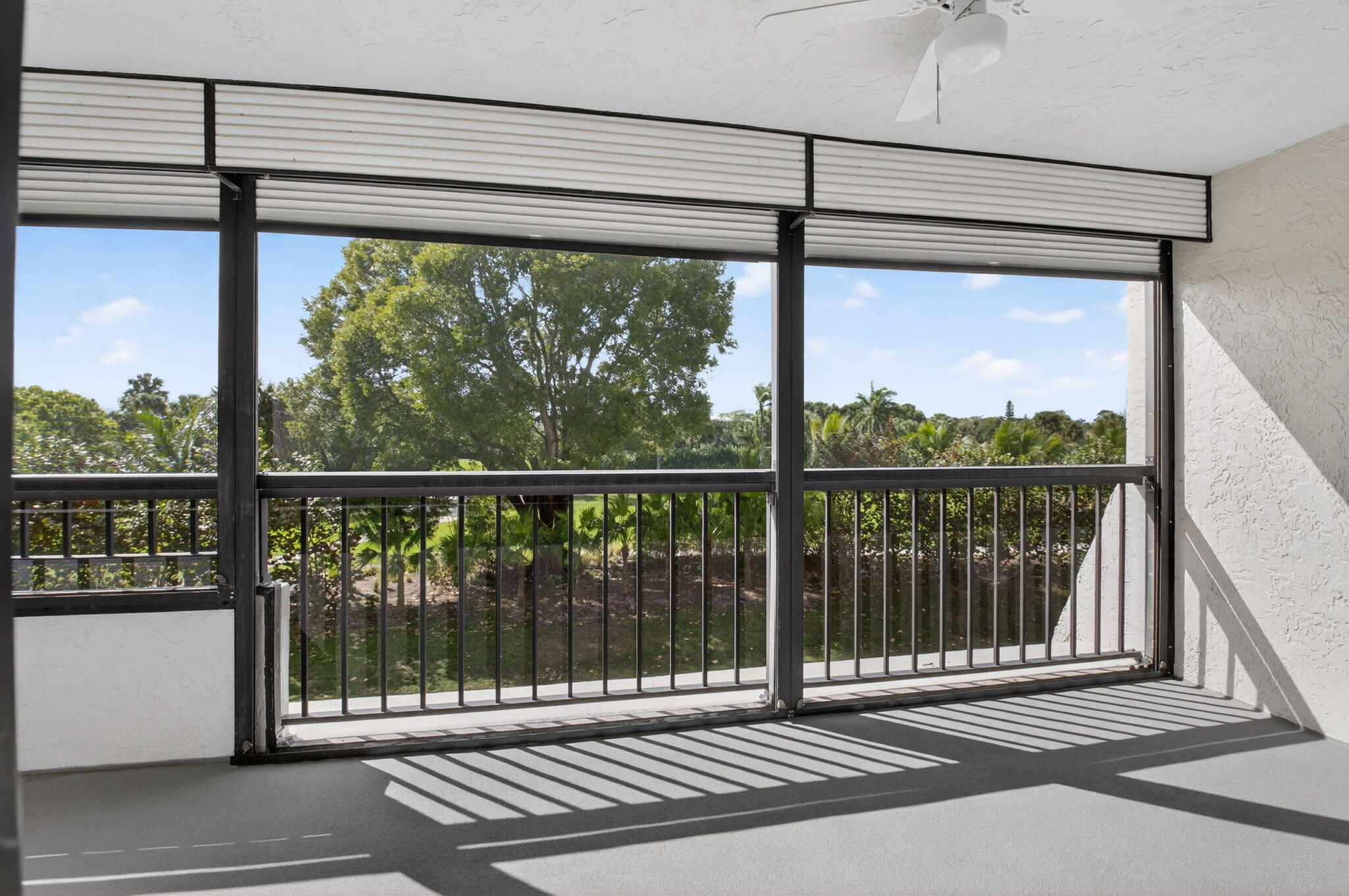 GLENS CONDO - Residential