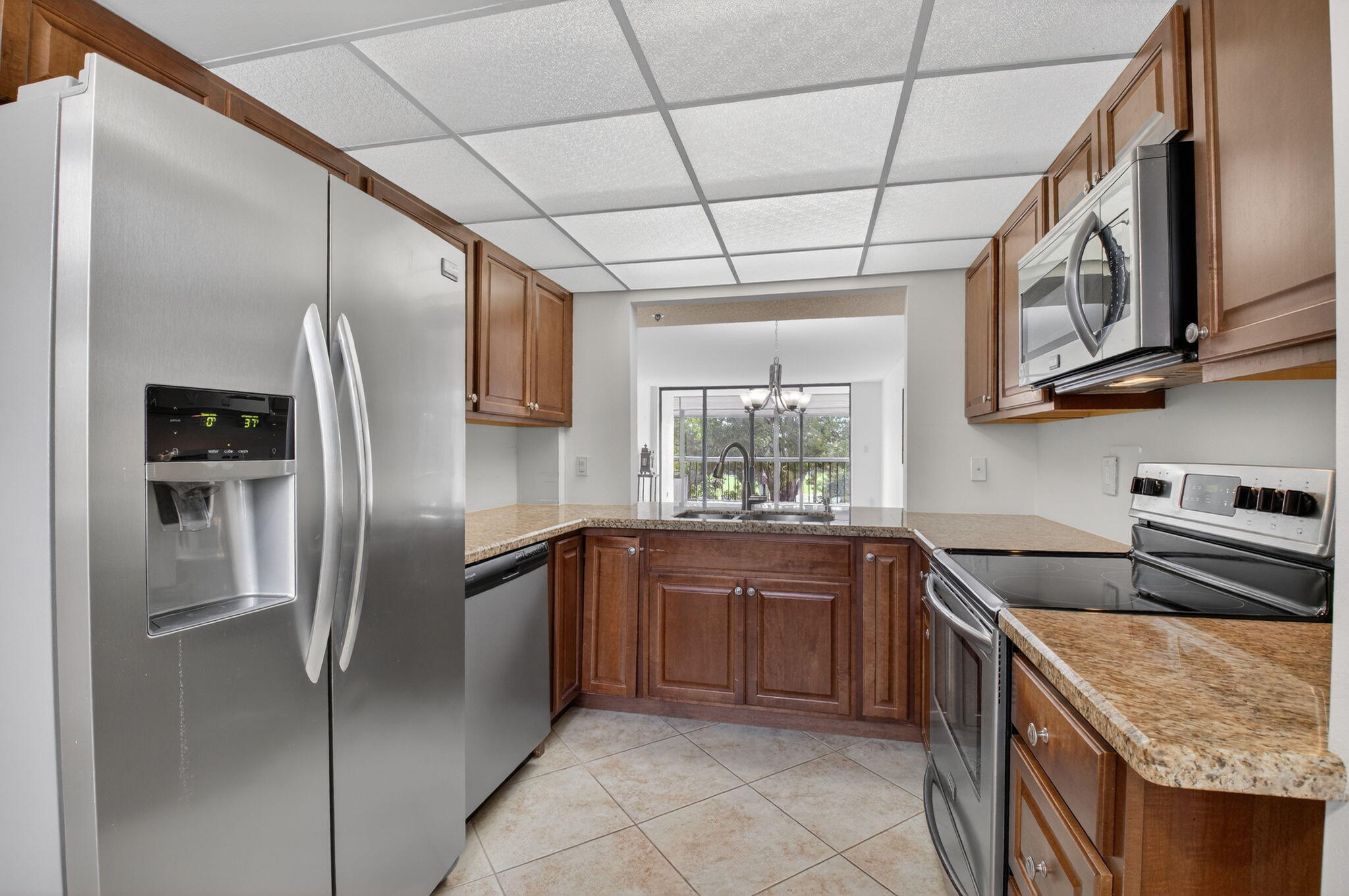 GLENS CONDO - Residential