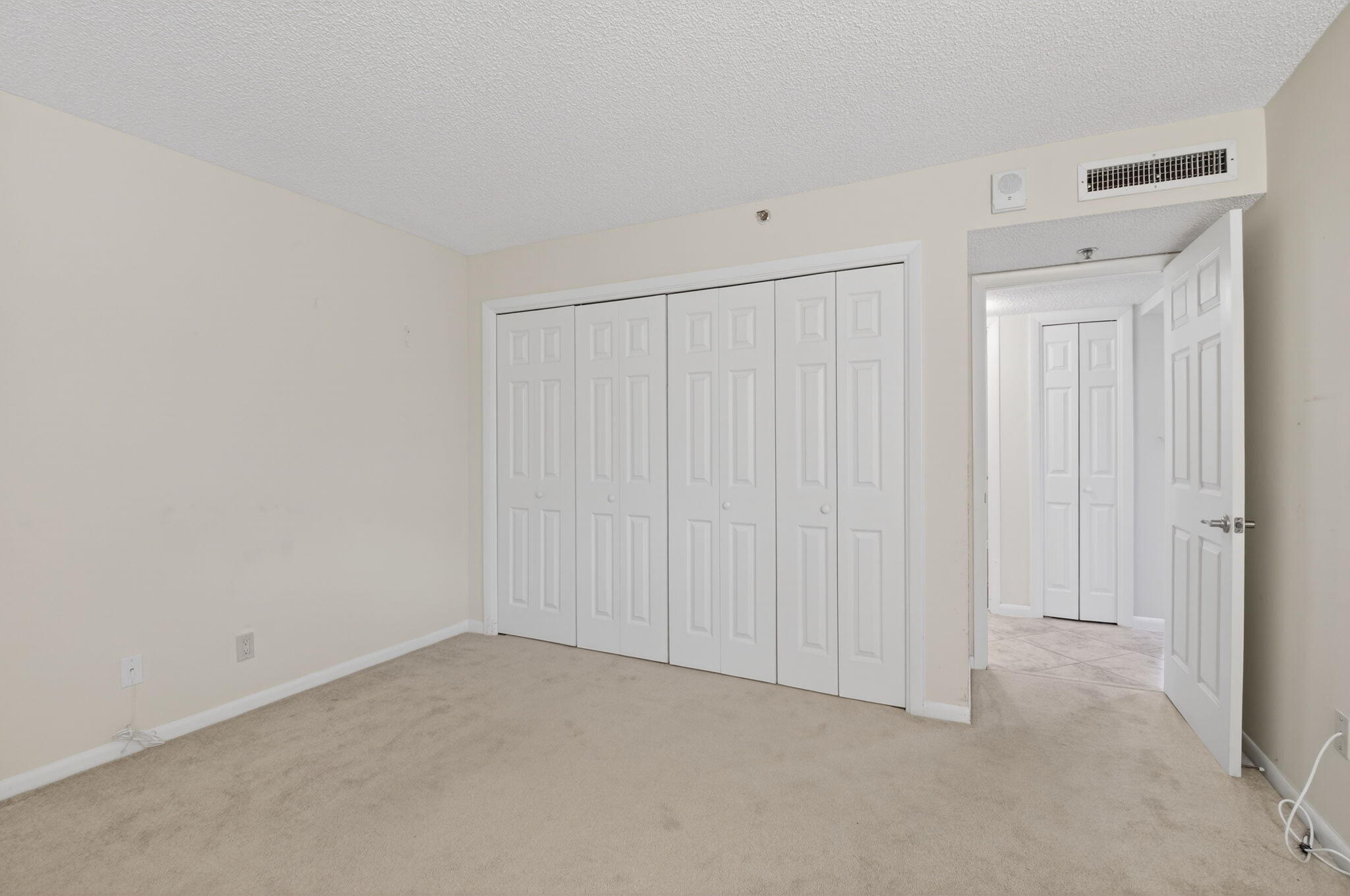 GLENS CONDO - Residential