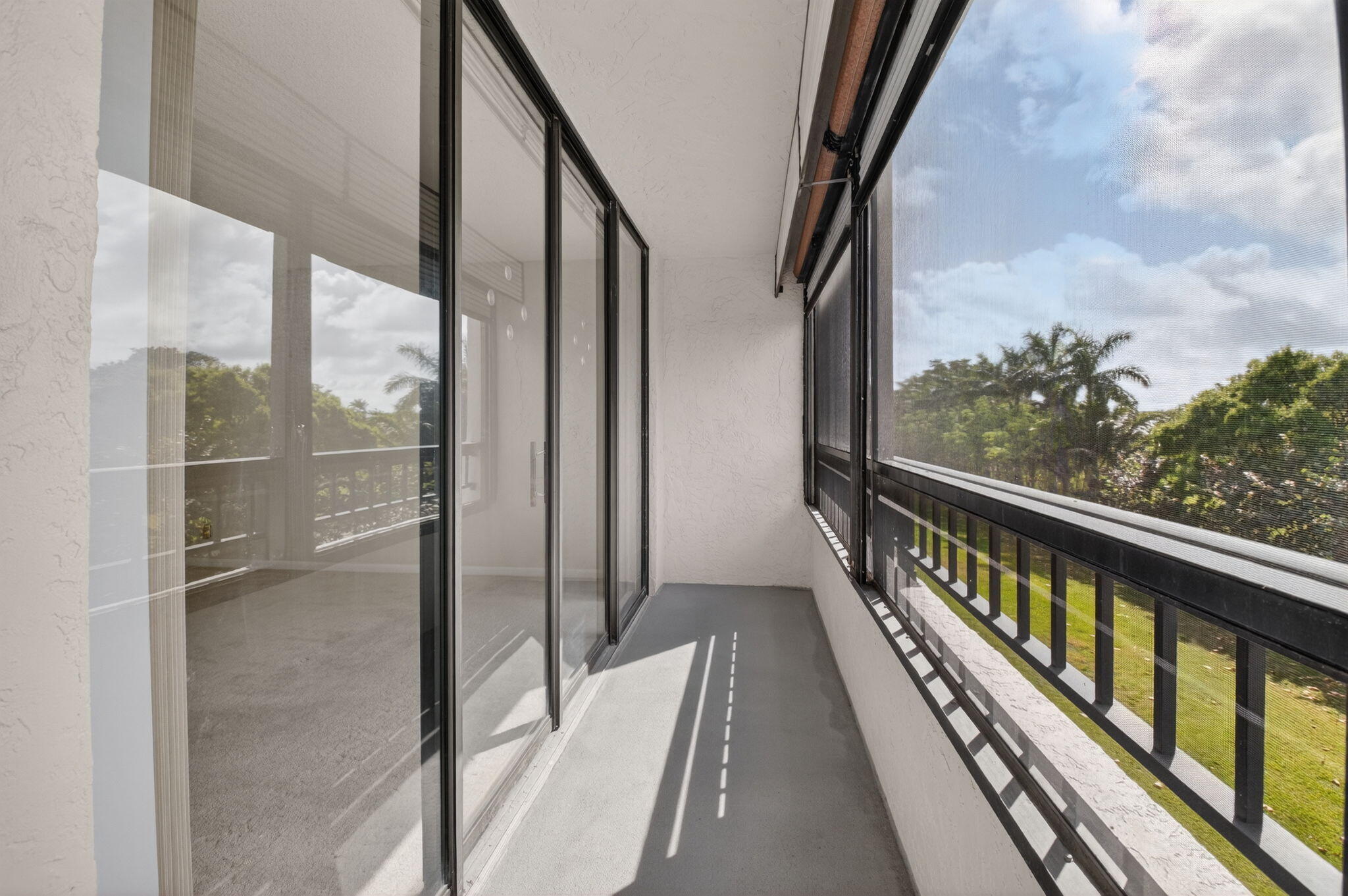 GLENS CONDO - Residential