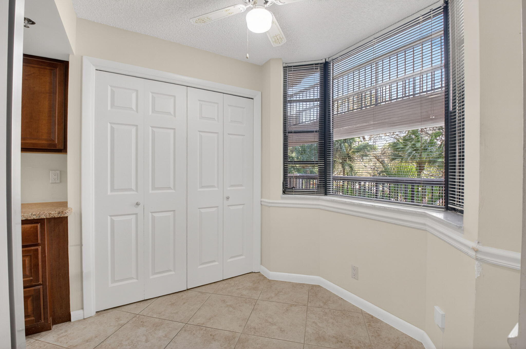 GLENS CONDO - Residential