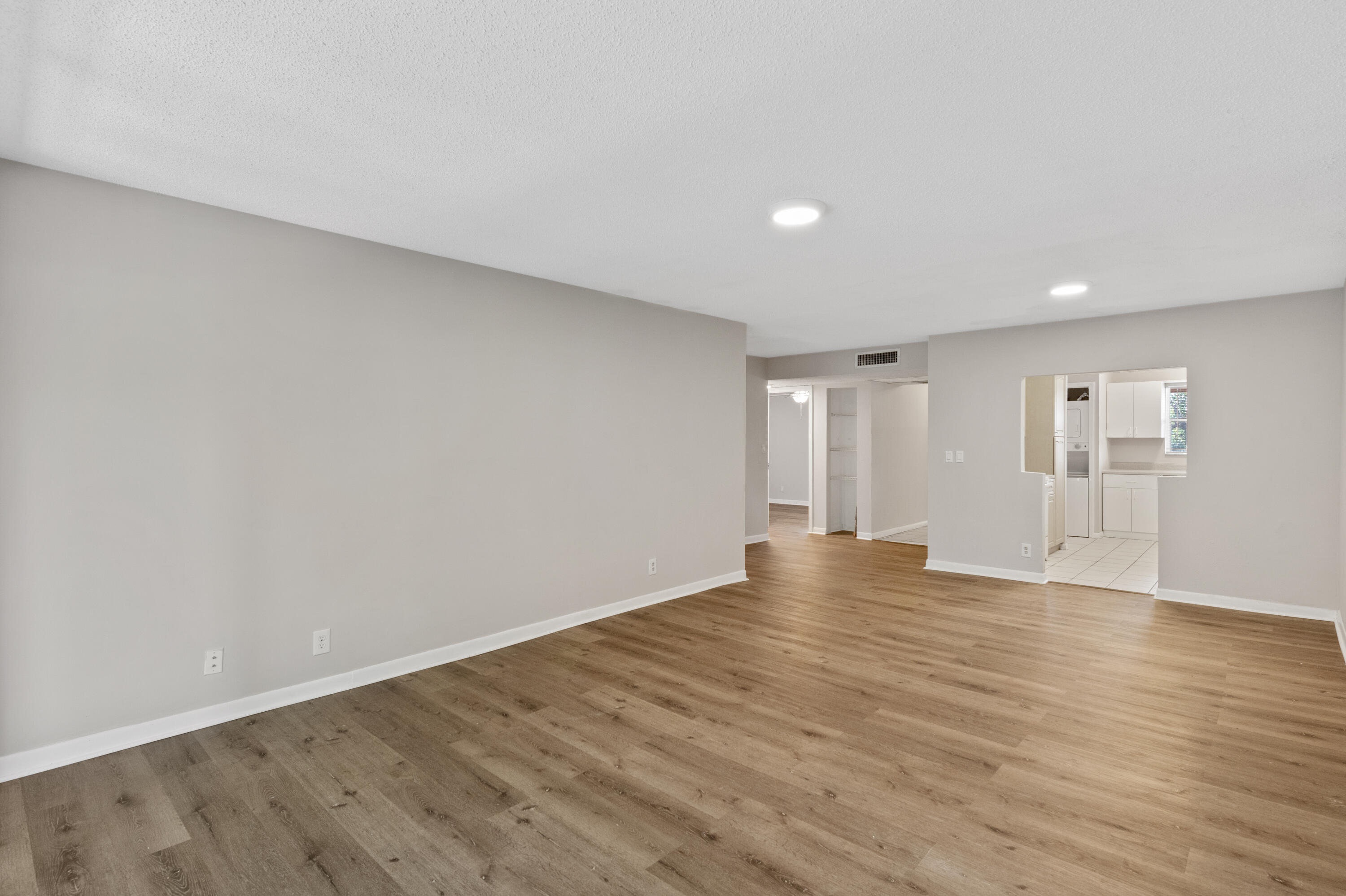 SANDPIPER CONDO - Residential