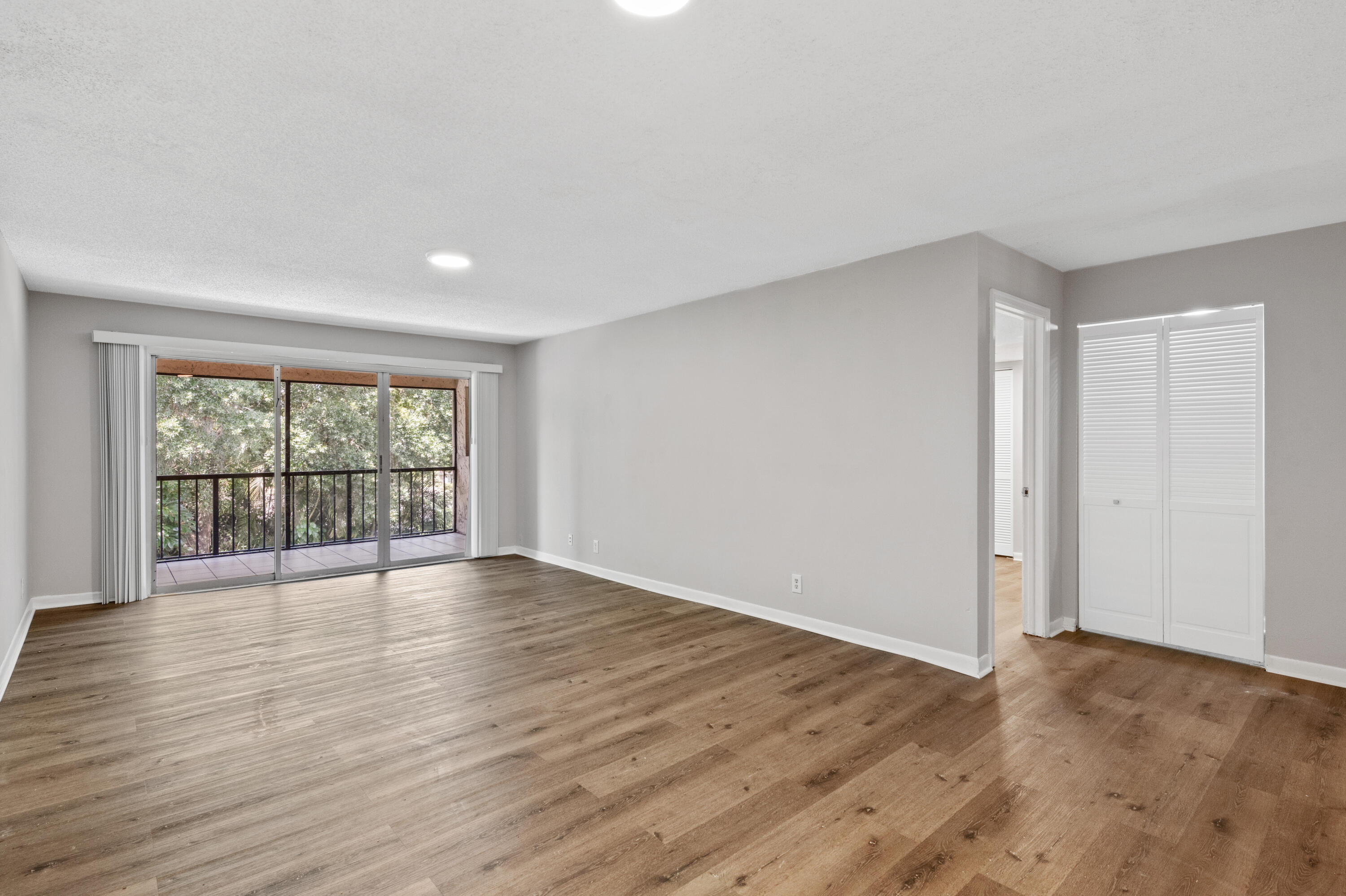 SANDPIPER CONDO - Residential