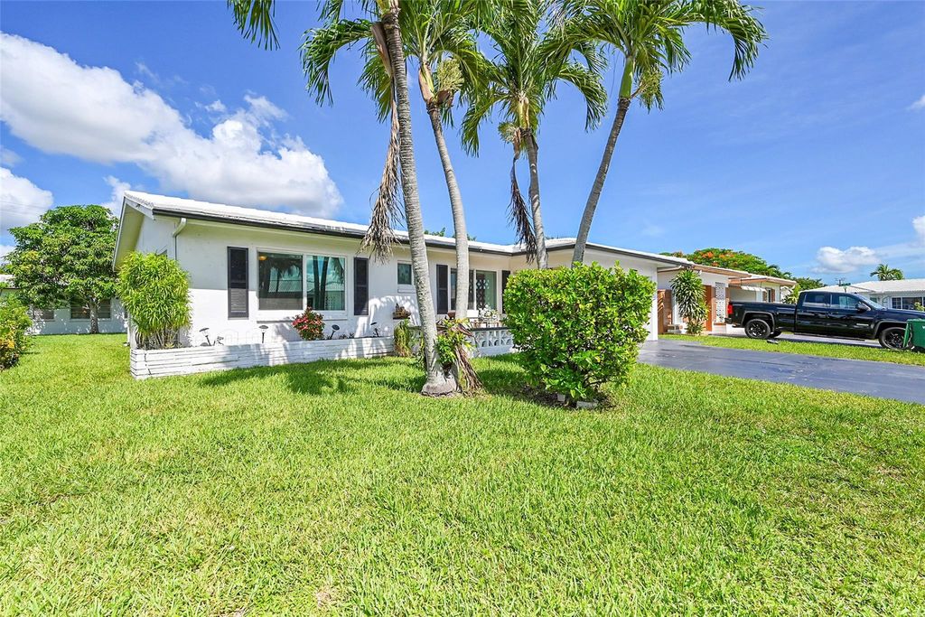 Photo of 5811 NW 84th Ave, Tamarac, FL 33321 (MLS # F10515610)