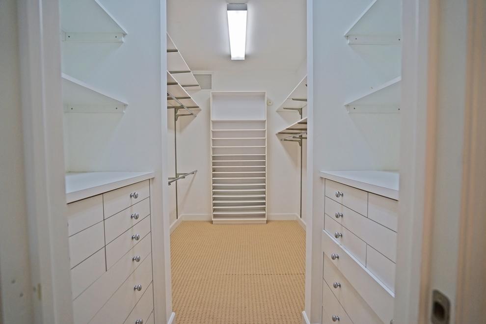 ADAMS HOUSE - Residential