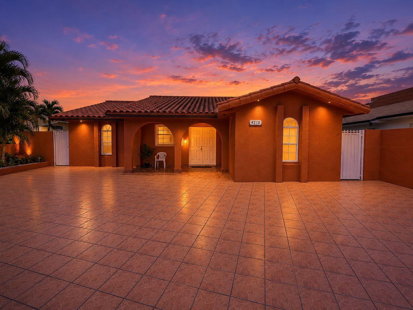 MANGO HILL - Residential