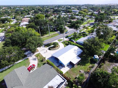 A home in Tequesta