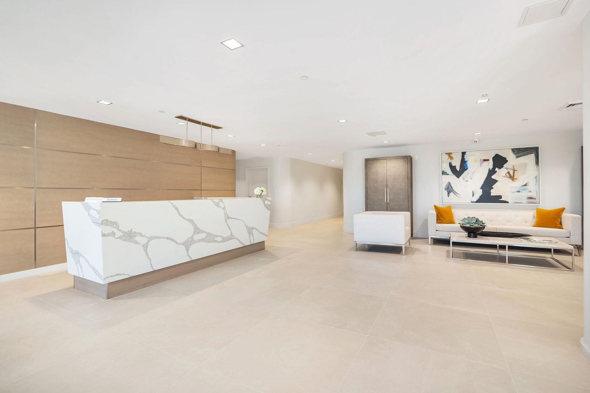 BEACH POINT CONDO - Residential