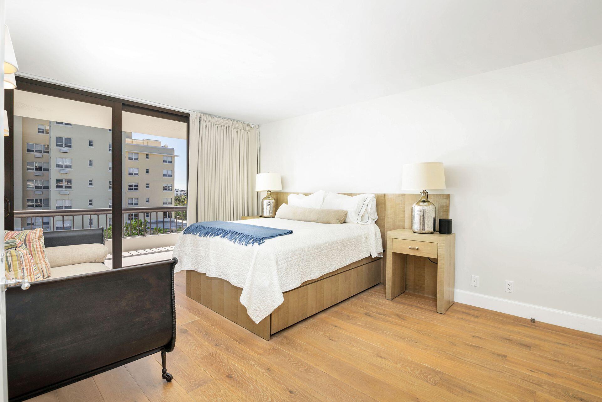 BEACH POINT CONDO - Residential