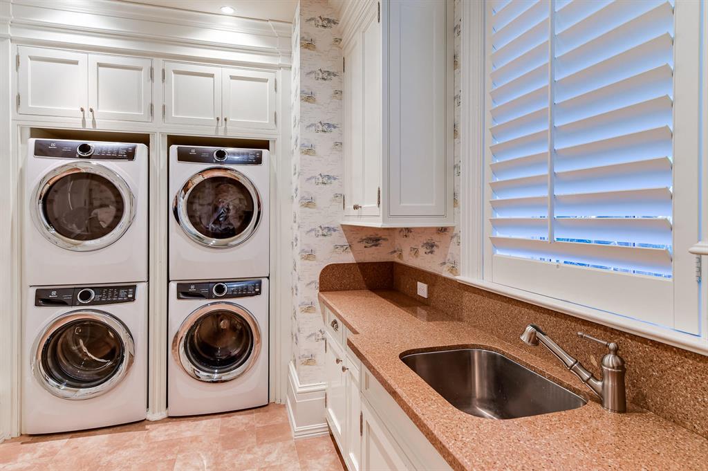 SEMINOLE LANDING - Residential