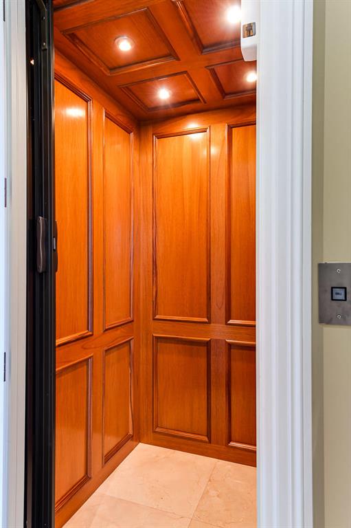 SEMINOLE LANDING - Residential