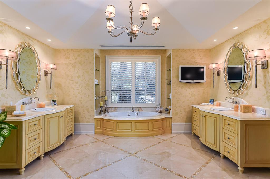 SEMINOLE LANDING - Residential