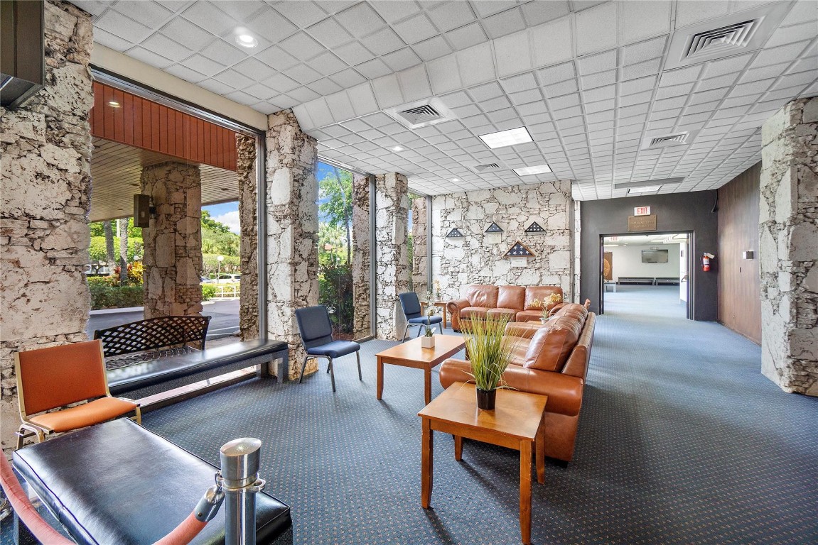 HOLIDAY SPRINGS VILLAGE - Residential