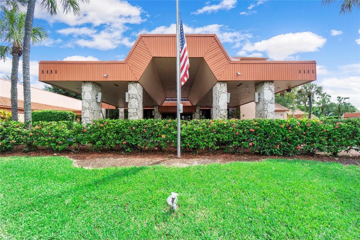 HOLIDAY SPRINGS VILLAGE - Residential