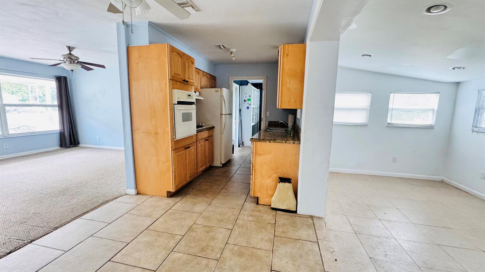 KELSEY CITY - Residential Lease