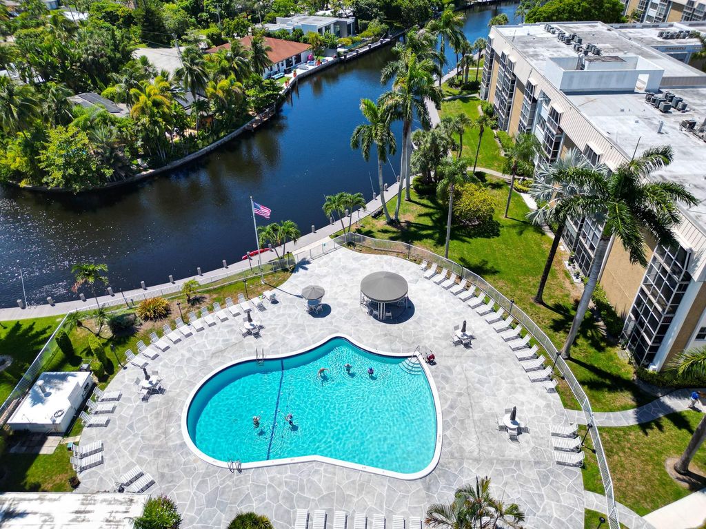 Photo of 3050 NE 16th Avenue #706, Oakland Park, FL 33334 (MLS # F10513959)
