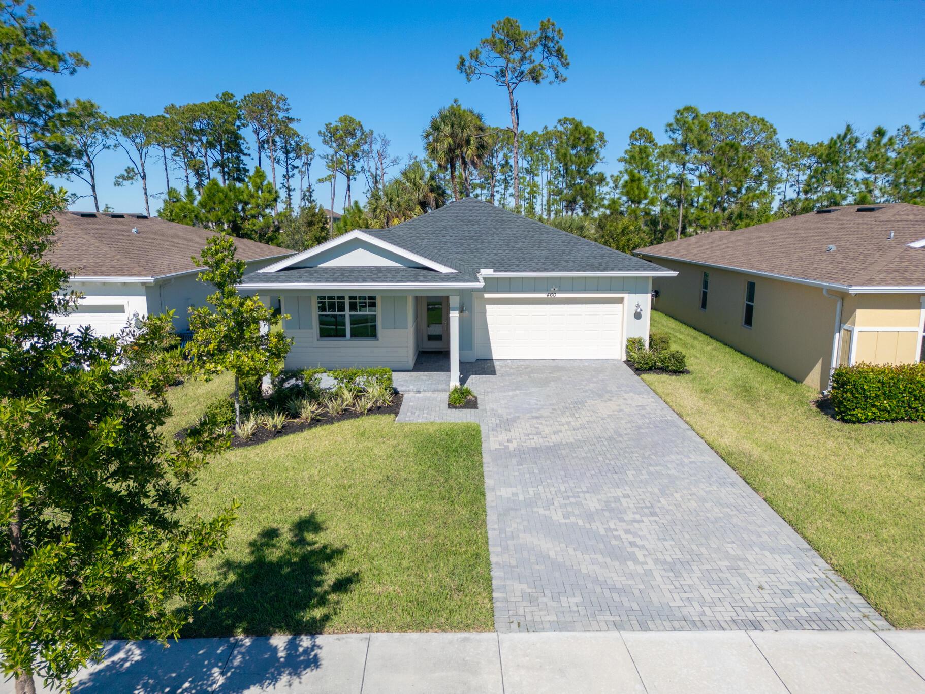 PALM VISTA EVERLANDS - Residential