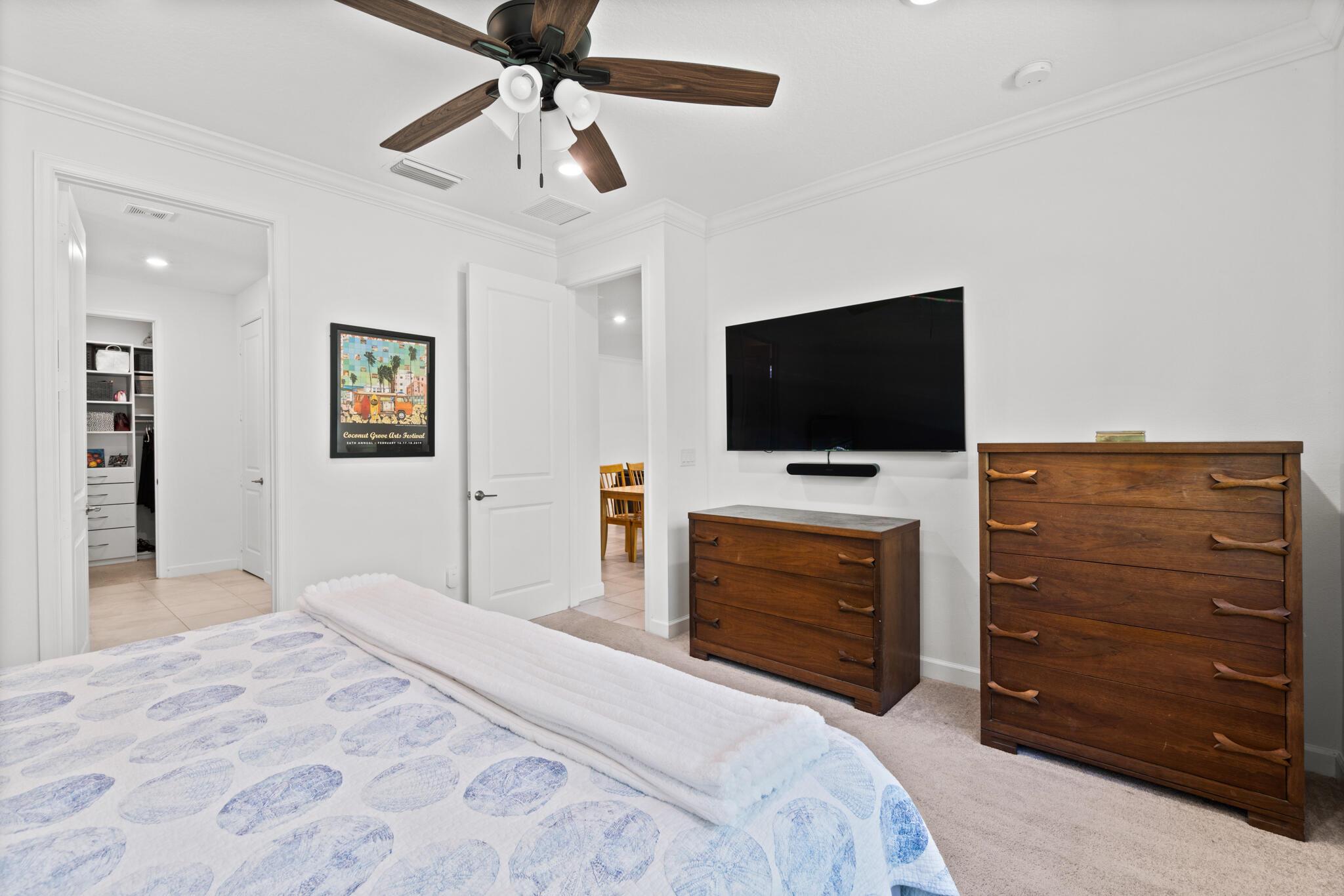 PALM VISTA EVERLANDS - Residential