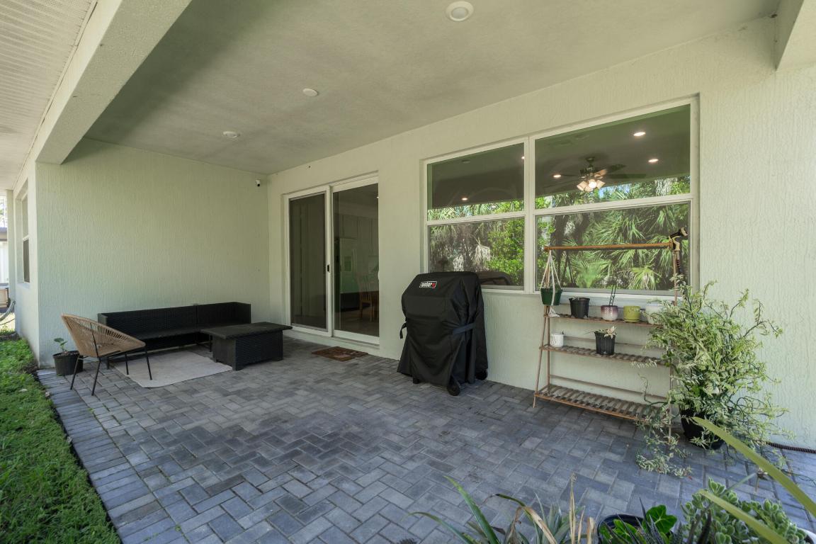 PALM VISTA EVERLANDS - Residential