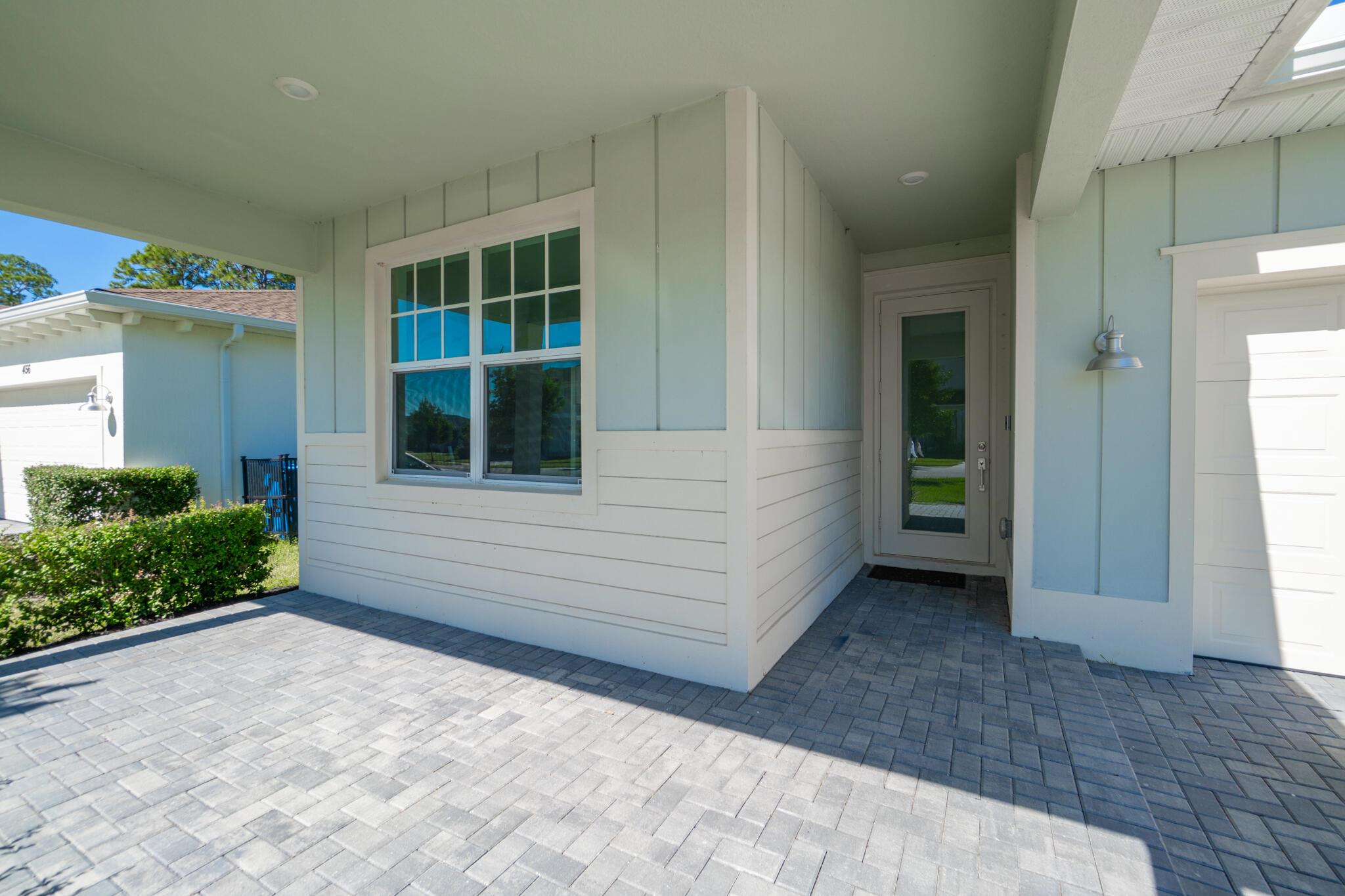 PALM VISTA EVERLANDS - Residential