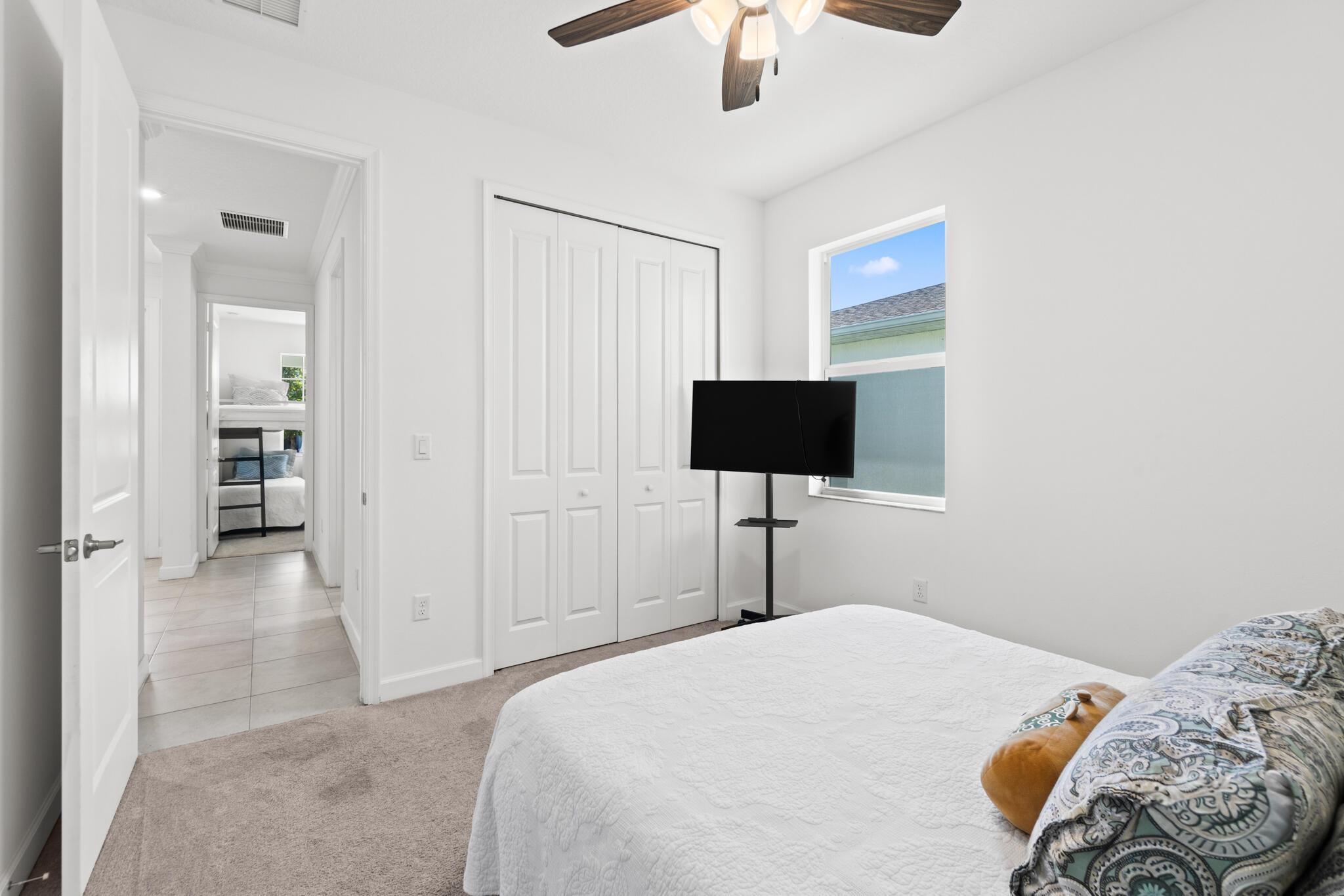 PALM VISTA EVERLANDS - Residential