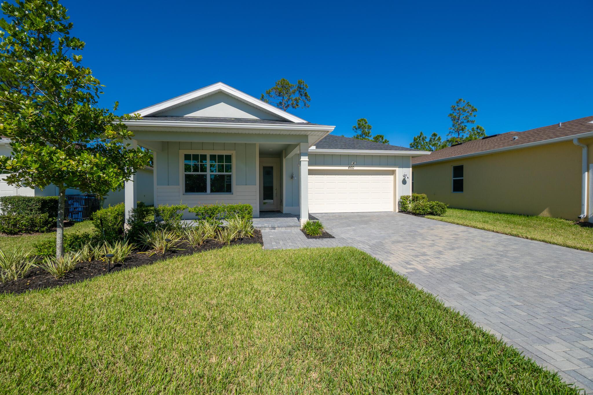 PALM VISTA EVERLANDS - Residential