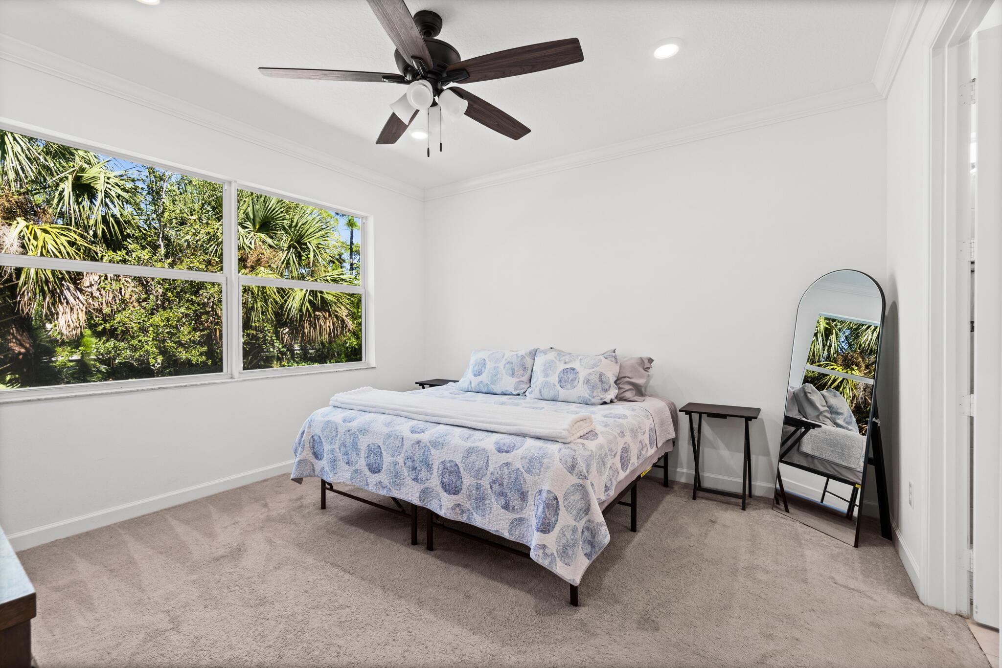 PALM VISTA EVERLANDS - Residential