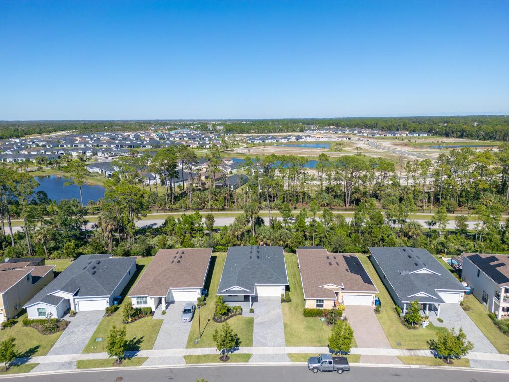 PALM VISTA EVERLANDS - Residential