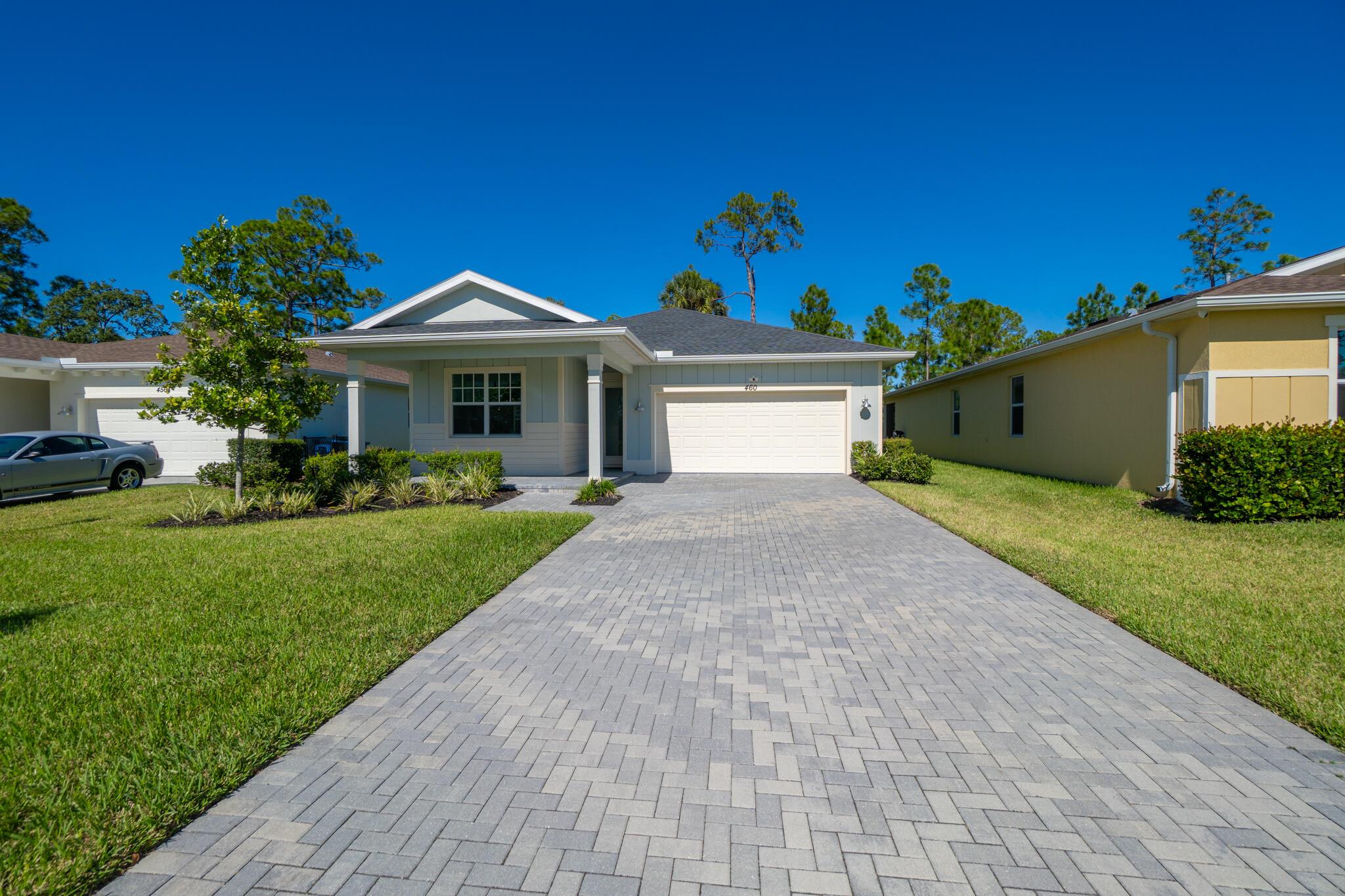 PALM VISTA EVERLANDS - Residential